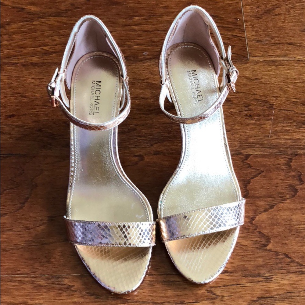 Micheal by Micheal kors rose gold heels
